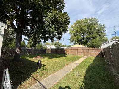 2202 Pershing Drive, Muncie - 6