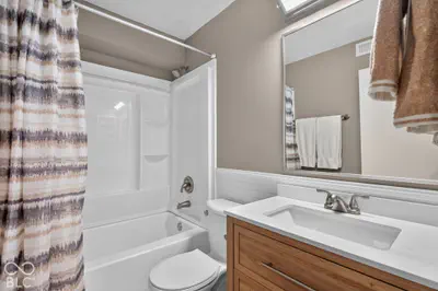 5762 Overcrest Drive, Indianapolis - 18