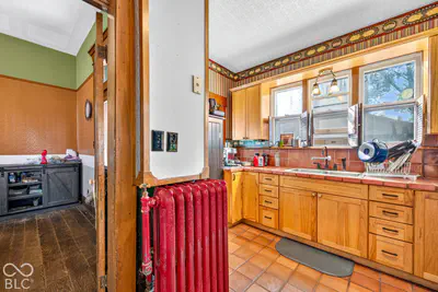 625 Chestnut Street, Seymour - 18