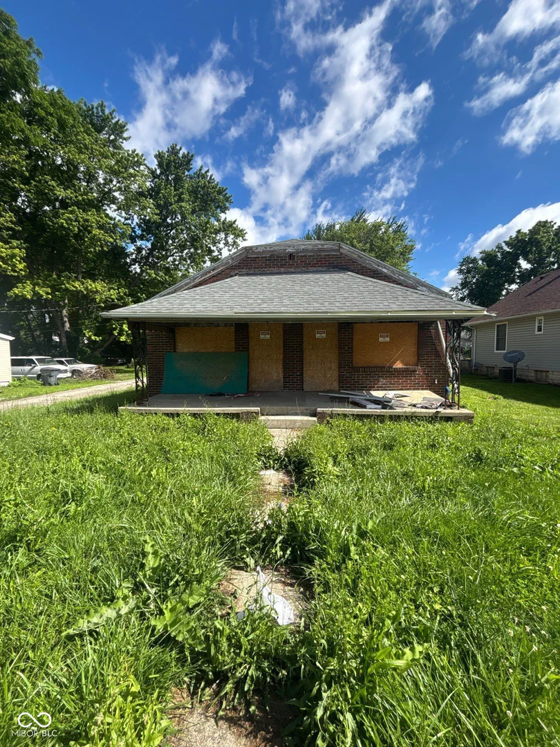 1028 10th Street, Anderson