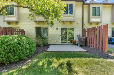 7220 Long Boat Drive, Indianapolis - 2