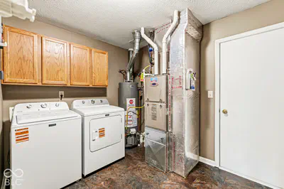 7203 Oakview Drive, Avon - 34