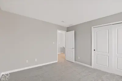 2020 Treving Drive, Cicero - 16