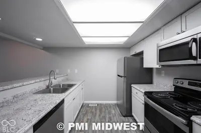 6422 Zionsville Road, Indianapolis - 10