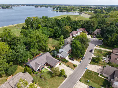 620 Heatherwood Court, Noblesville - 2