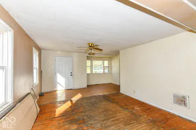 2521 E 5th Street, Anderson - 5