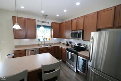 12536 Schoolhouse Road, Fishers - 11