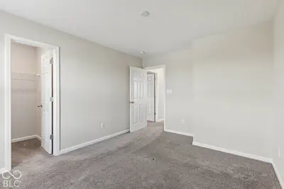 2340 Terra Cotta, Greenfield - 41