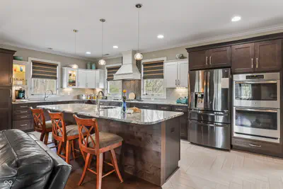 8928 Carriage Lane, Indianapolis - 10
