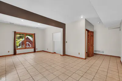 2690 County Road 800, Clayton - 36