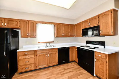 399 Vinewood Drive, Brownsburg - 12