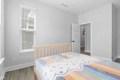 6996 Pickett Place, Carmel - 10