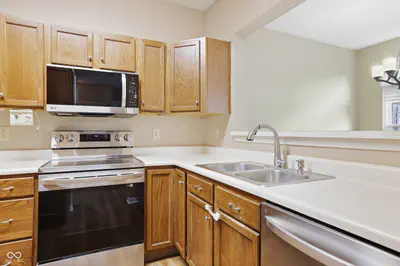 1009 Evening Shade Lane, Beech Grove - 9