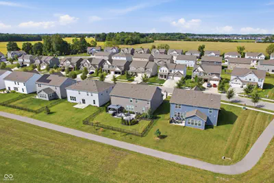 8862 Springbrook Drive, Pendleton - 64