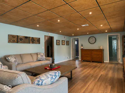 27 Santee Drive, Greensburg - 27