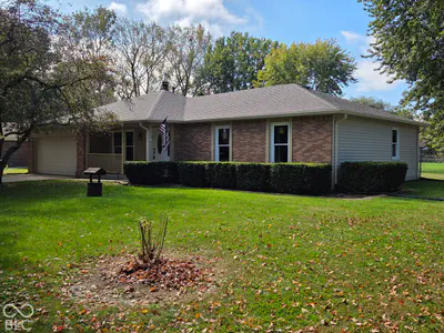 6614 Weil Drive, Brownsburg - 2