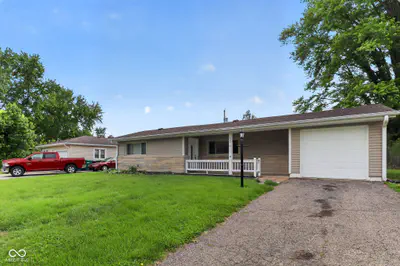 322 Meadow Lane, Plainfield - 2
