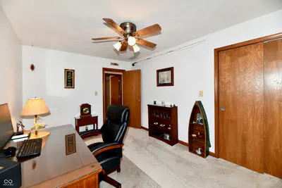7061 Carrie Drive, New Palestine - 22