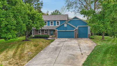 7719 Golf Club Court, Indianapolis