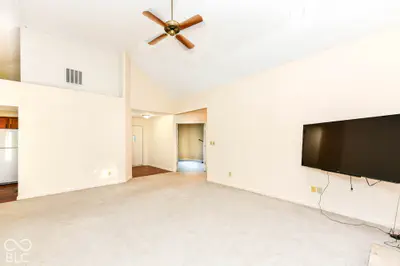 8823 Wintergreen Way, Indianapolis - 7
