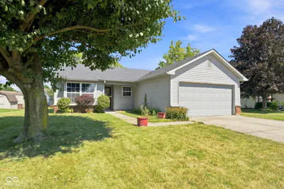 6210 Belfry Way, Indianapolis