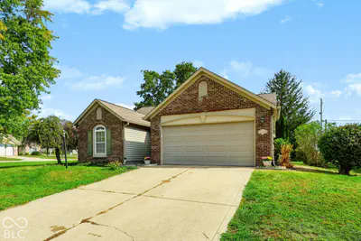 1495 Hedge Court, Greenfield - 3