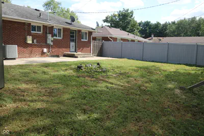 348 Clark, Beech Grove - 37