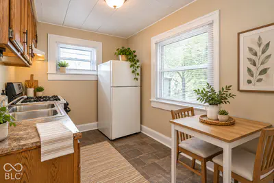 726 Exeter Avenue, Indianapolis - 12