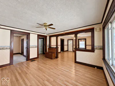 559 S Sycamore Street, Martinsville - 55