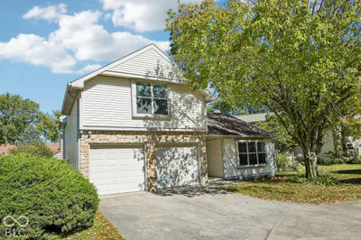 2943 Horse Hill West Drive, Indianapolis - 2