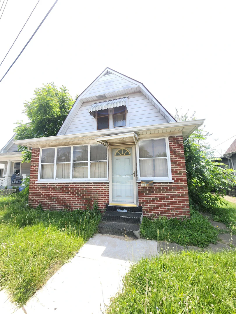 2621 Southeastern Avenue, Indianapolis
