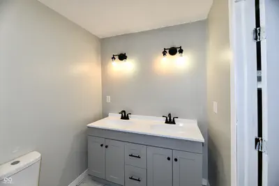 3550 Eisenhower Drive, Indianapolis - 33