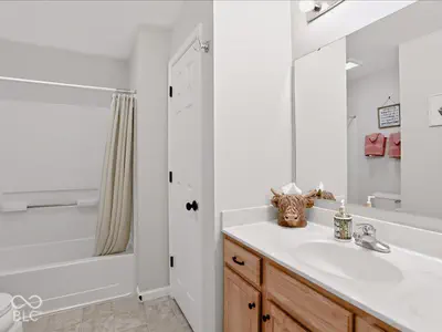 13401 Carefree Court, Camby - 34