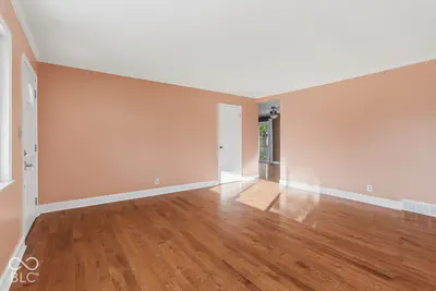 5411 N Kenmore Road, Indianapolis - 7