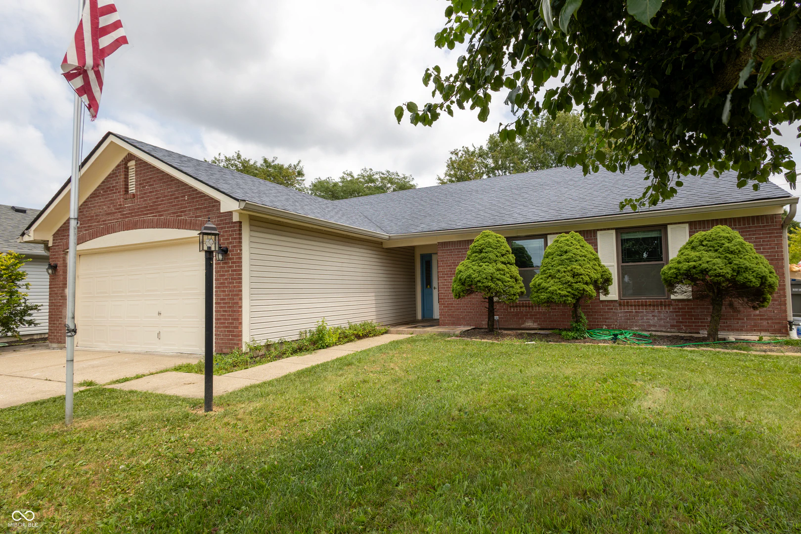8107 Southern Trails Place, Indianapolis