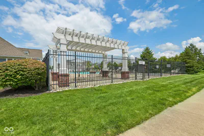 12035 Zircon Lane, Fishers - 28