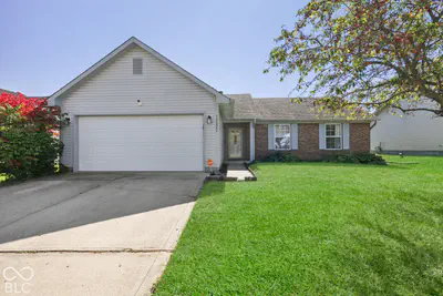 10223 Park Valley, Indianapolis