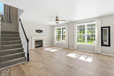 7591 Purple Cress Drive, Avon - 9