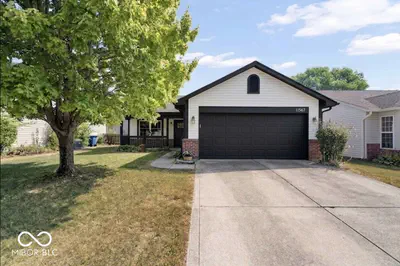 11267 Harrington Lane, Fishers - 2