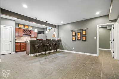 10529 Geist View Drive, Fishers - 40