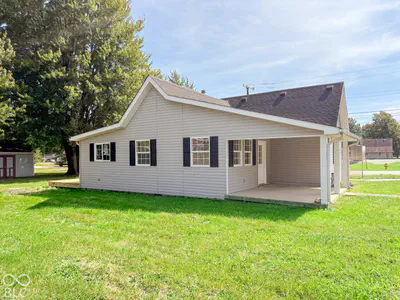 31 Superior Street, Orestes - 3
