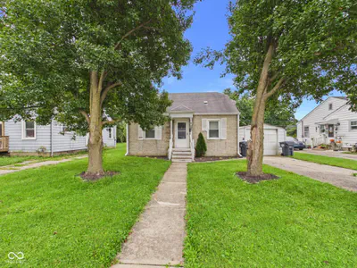 327 Edgemound Drive, Anderson - 2