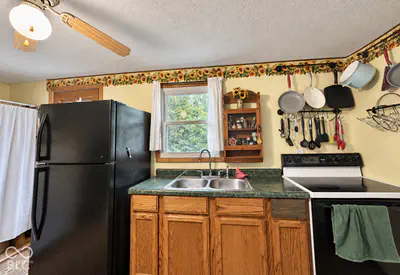 4685 Herbemont Road, Martinsville - 18