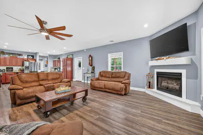 9248 State Road 256, Austin - 25