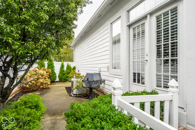 8156 Heyward Drive, Indianapolis - 62