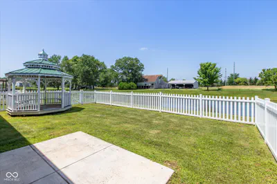 898 Briarstone Drive, Greenwood - 16