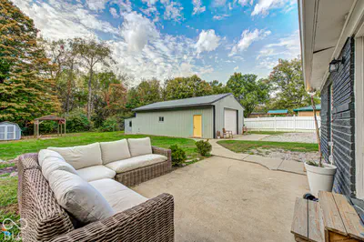187 County Road 200, Danville - 29