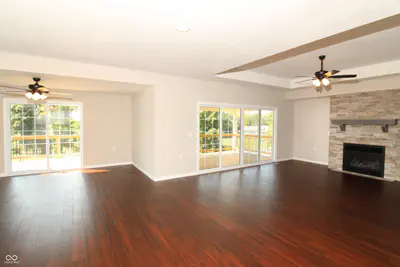 1245 Easy Street, North Vernon - 11