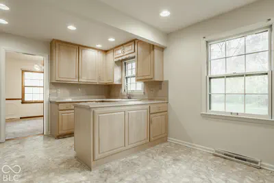 8959 Rexford Road, Indianapolis - 16