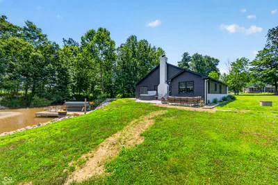 6876 W 300 S, Morgantown - 56